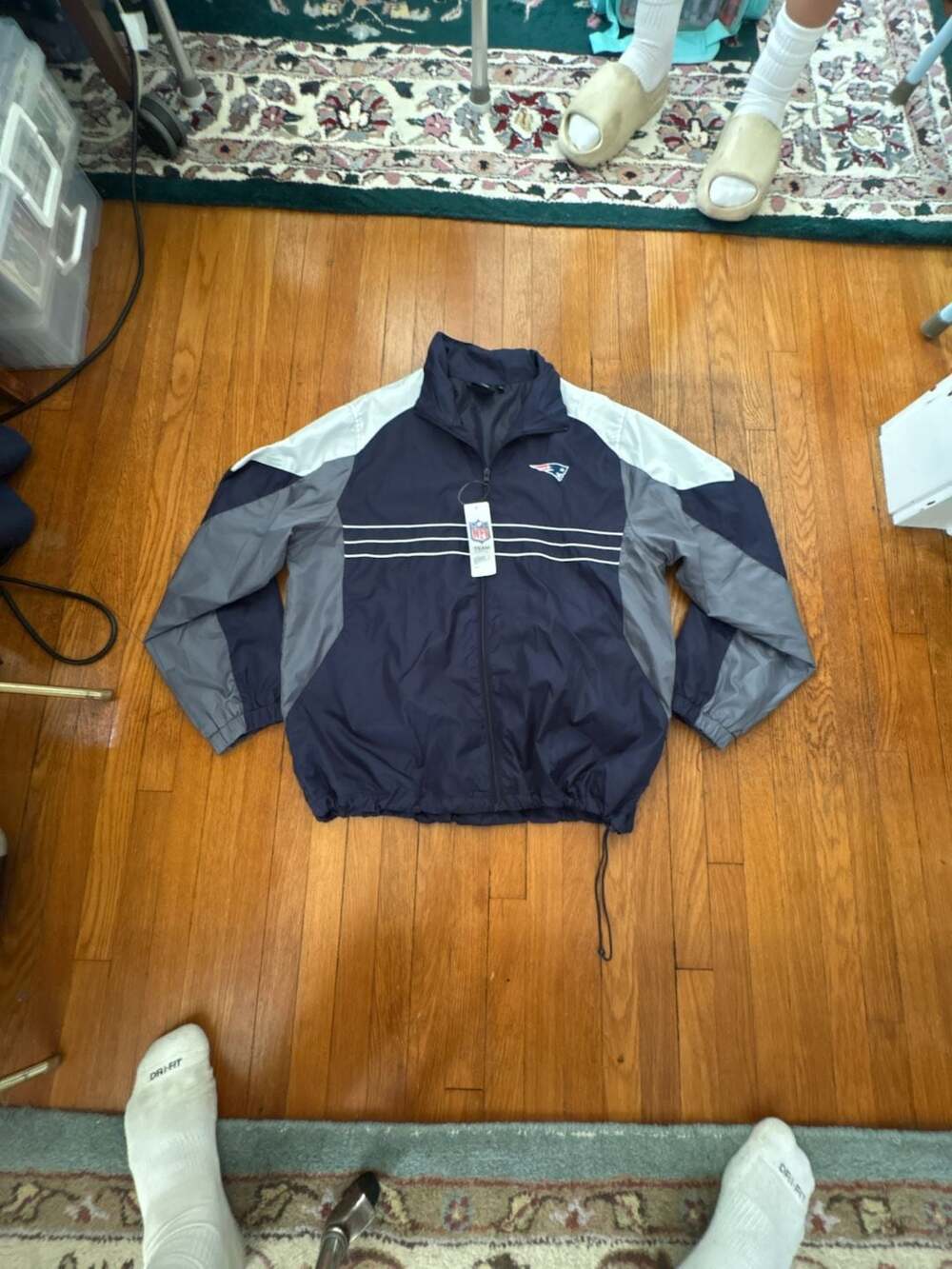Reebok NFL Team Apparel New England Patriots Full Zip Windbreaker Jacket